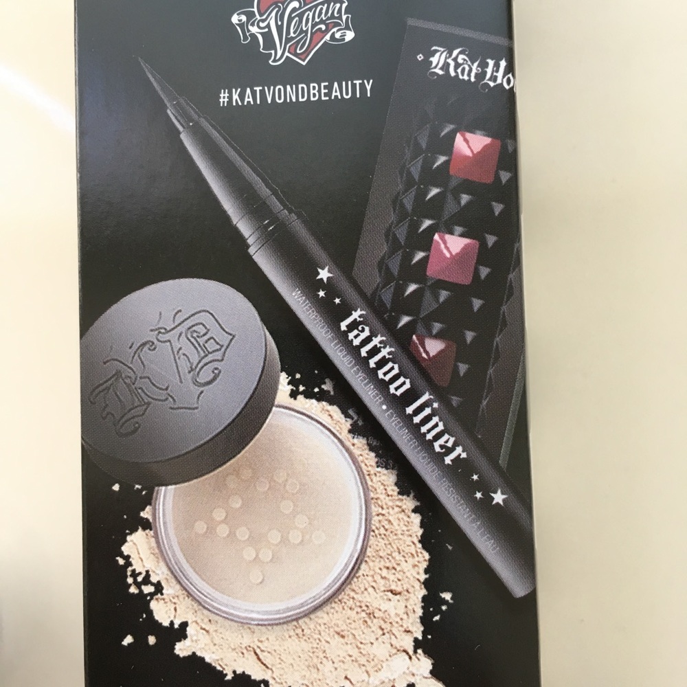 Eye liner plus lipstick plus powder 3 items make up Eye liner make up set makeup - Picture 2 of 6